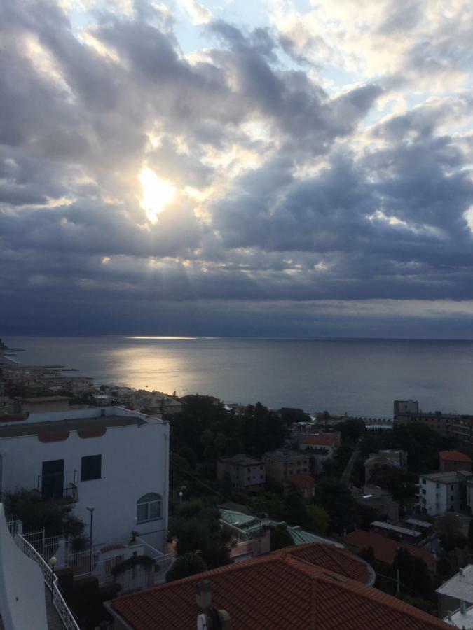 Joy Bed And Breakfast Albissola Marina Εξωτερικό φωτογραφία
